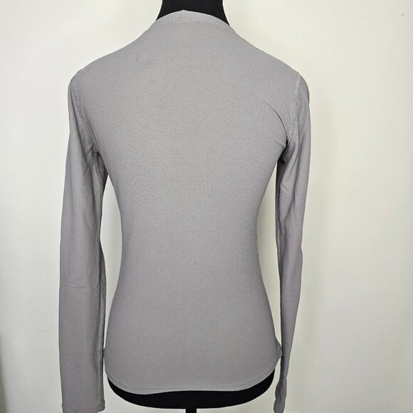 Women's Ice Gear Dry Fit Performance Long Sleeve, Size Medium - Picture 2 of 10